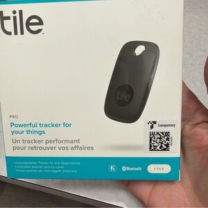 Tile Pro Bluetooth Tracker - Black new unopened